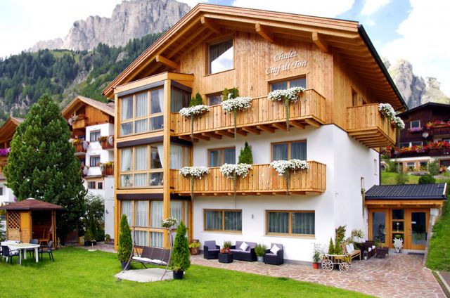 Ferienwohnungen in Kolfuschg-Alta Badia, Chalet Ciuf dl Ton Bild: Ferienwohnungen Chalet Ciuf dl Ton