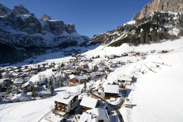 Ferienwohnungen in Kolfuschg-Alta Badia, Chalet Ciuf dl Ton Bild: Ferienwohnungen Chalet Ciuf dl Ton